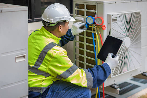 Professional Hvac technician working in New Plymouth, OH